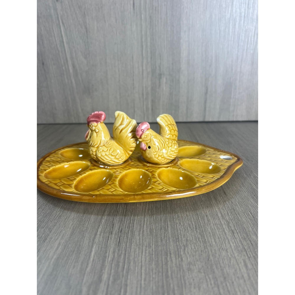 Vintage Ceramic Deviled Egg Tray with Chicken Salt and Pepper Shakers 3pc Set - Picture 2 of 10